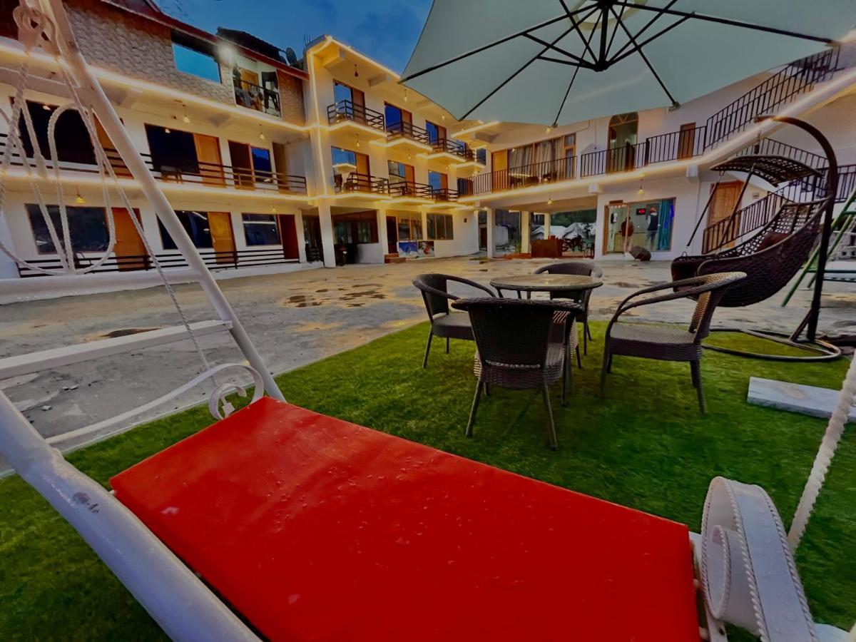 Riverdale Resort, Manali - A Riverside Resort Exterior photo